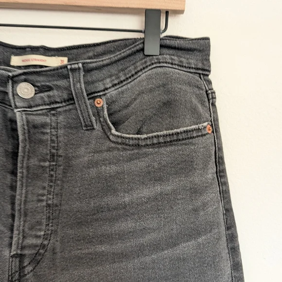 Levi's Wedgie Straight In Well Worn Black Size 31 - Picture 5 of 7